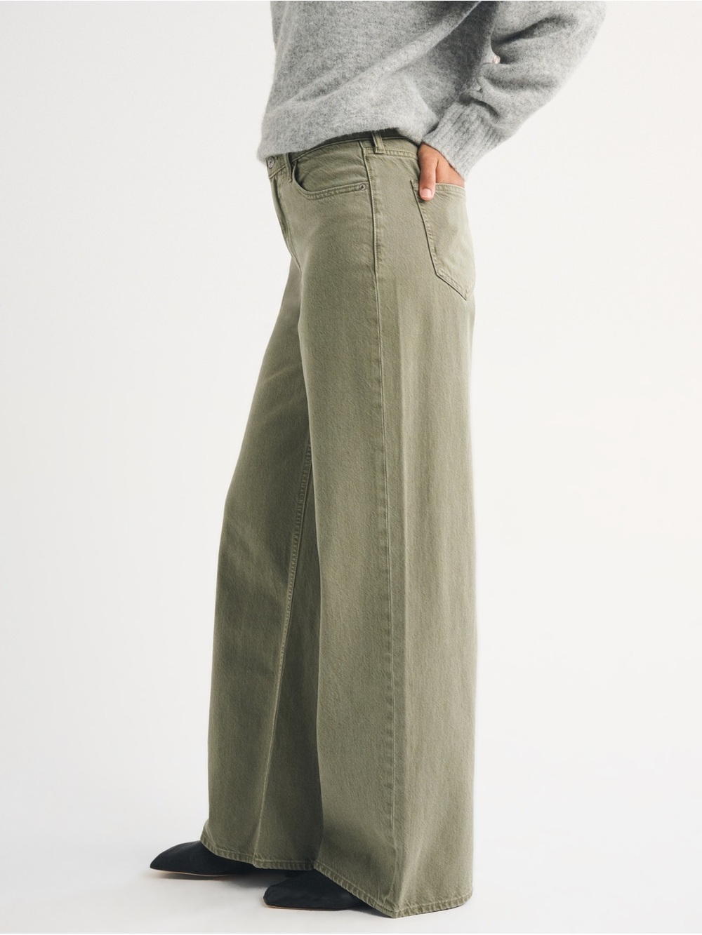 Abercrombie & Fitch Olive Green Wide Leg High-Rise Jeans - Picture 2 of 6
